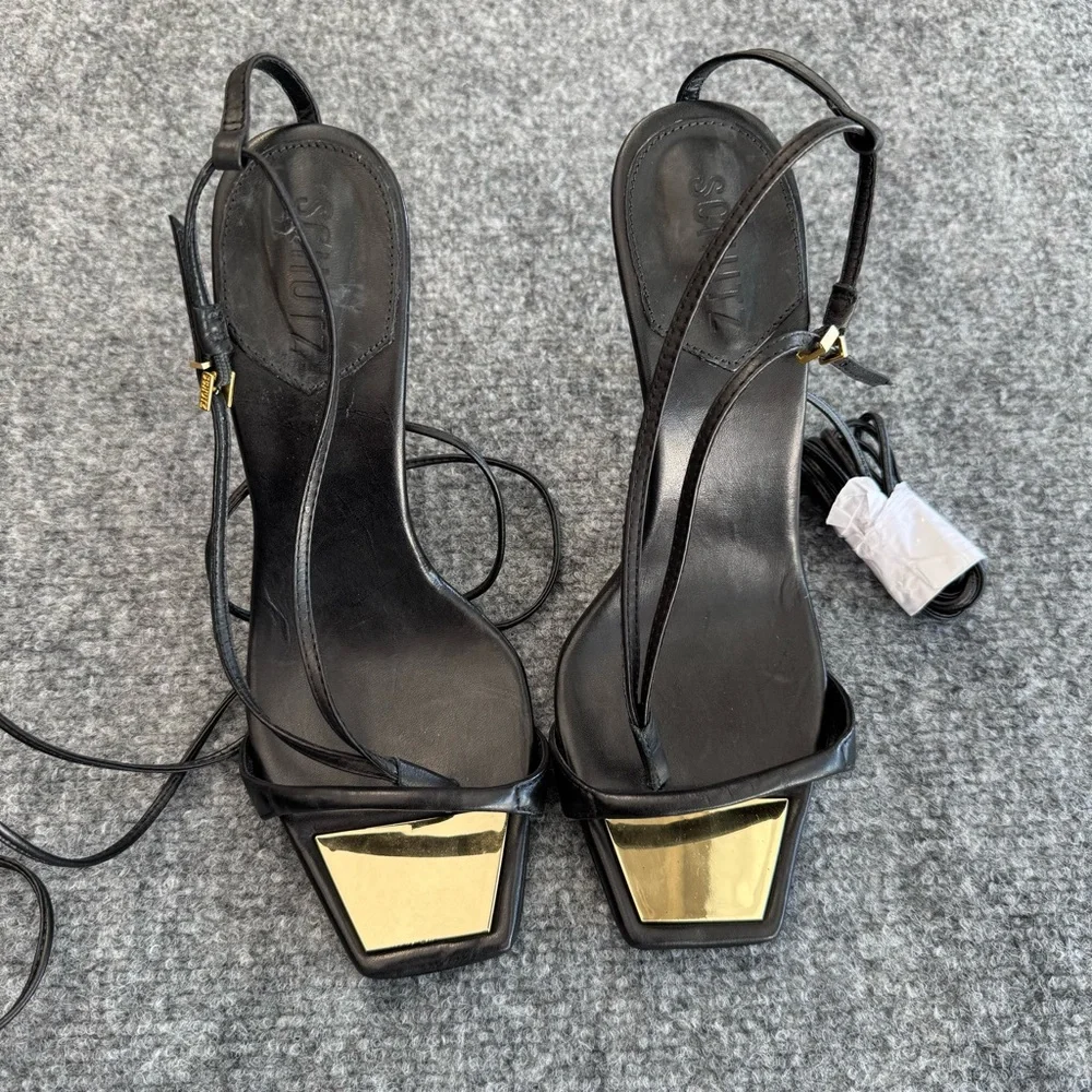 Schutz Vikki Black Leather Strappy Stiletto Thong Sandals Gold Accent 9.5 NEW